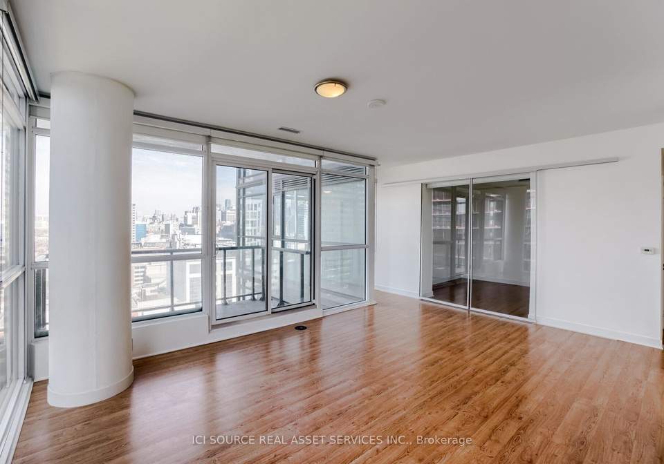 290-adelaide-street-w-toronto-ontario-c13232172