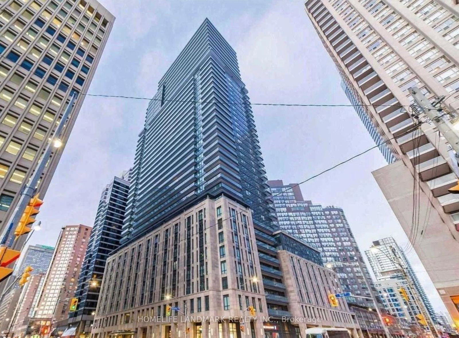 955-bay-street-toronto-ontario-c13232324