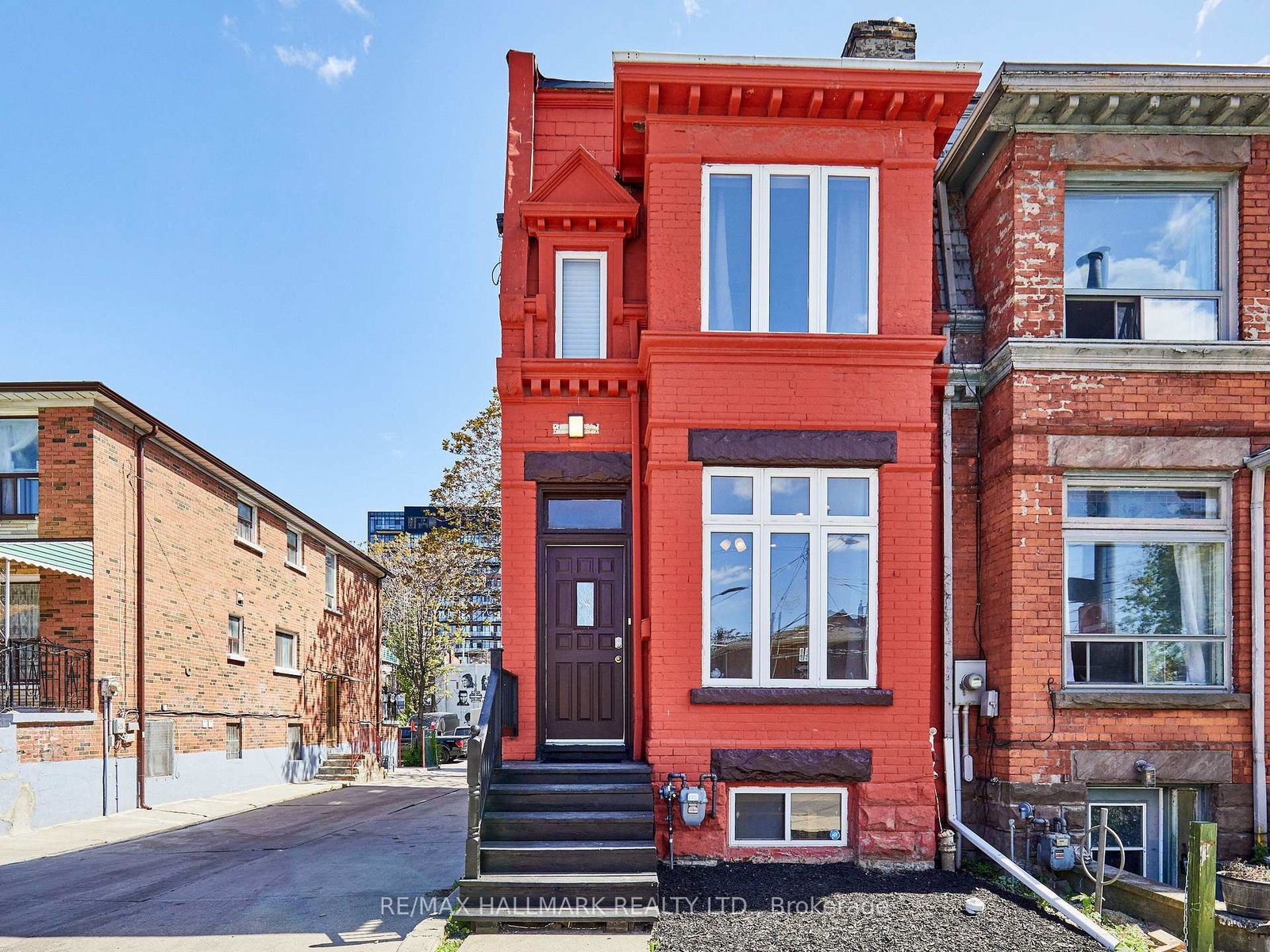 95-wolseley-street-toronto-ontario-c13232446