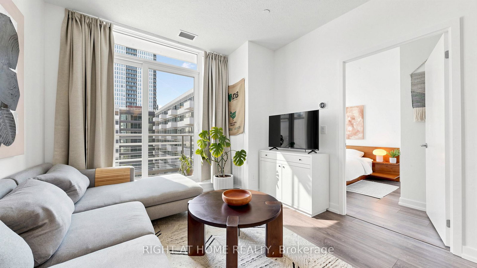 200-sackville-street-toronto-ontario-c13232480