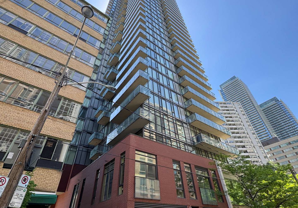 75-st-nicholas-street-toronto-ontario-c13232486