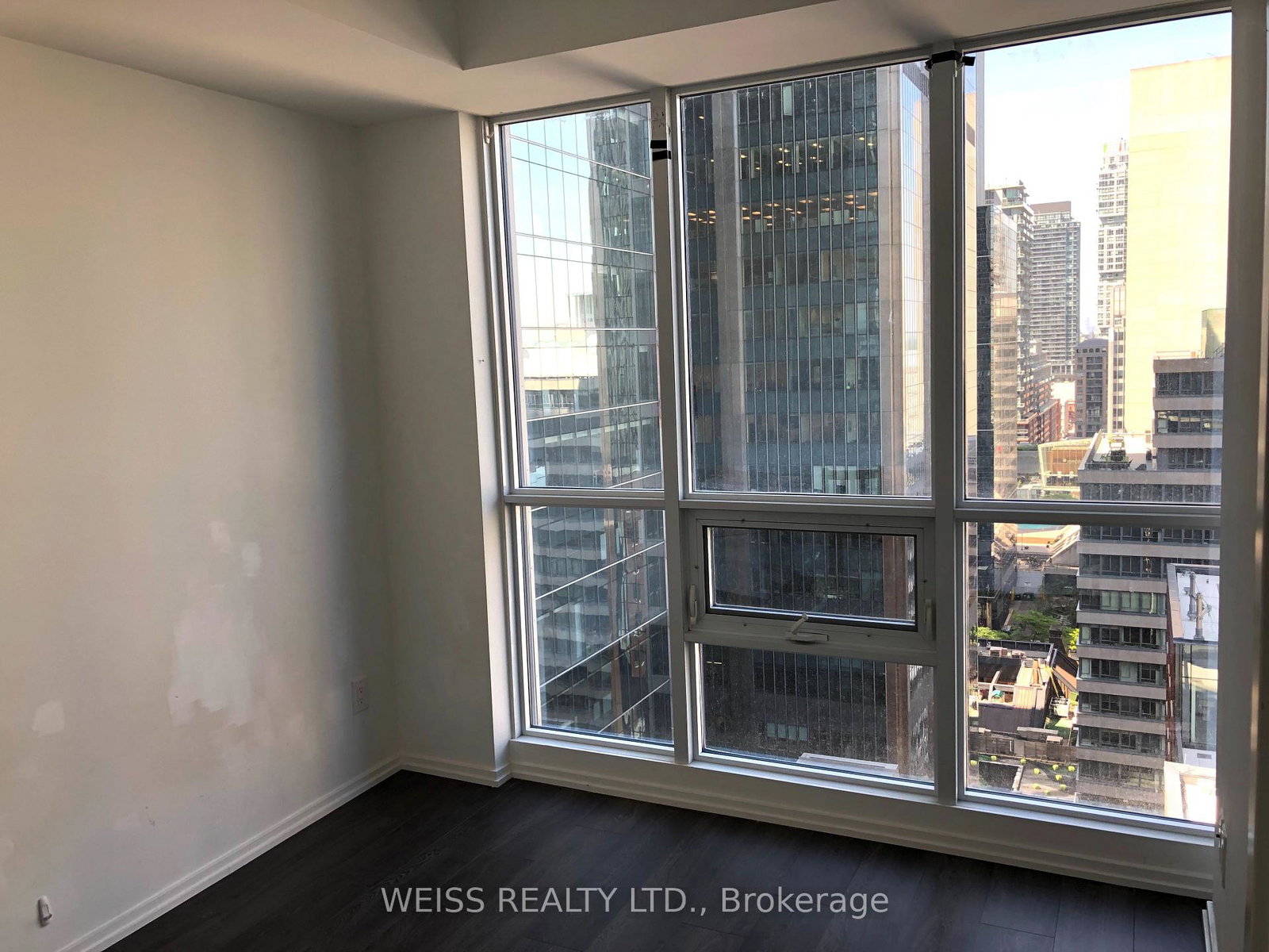 70-temperance-street-toronto-ontario-c13232654
