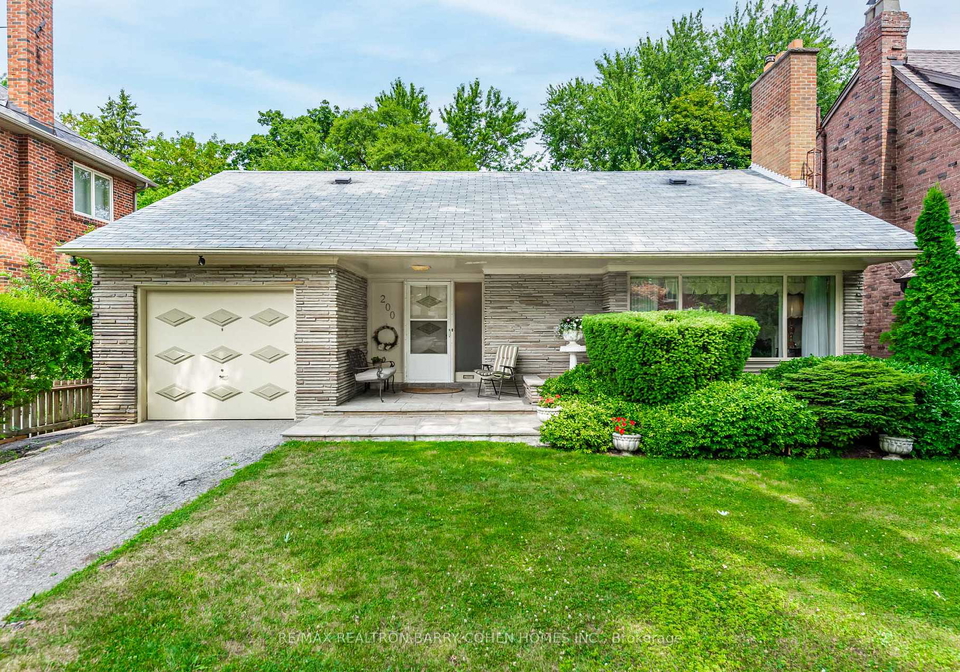 200-cortleigh-boulevard-toronto-ontario-c13233012
