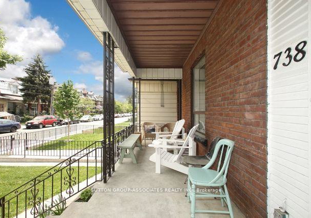 738-shaw-street-toronto-ontario-c13233016