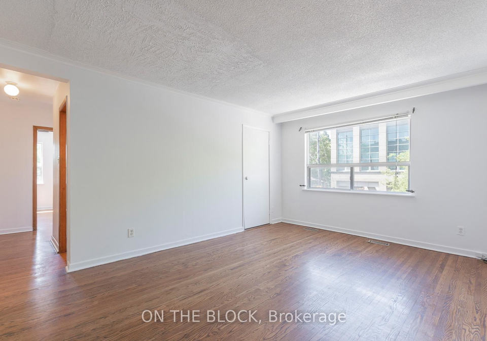 883-st-clair-avenue-w-toronto-ontario-c13233076