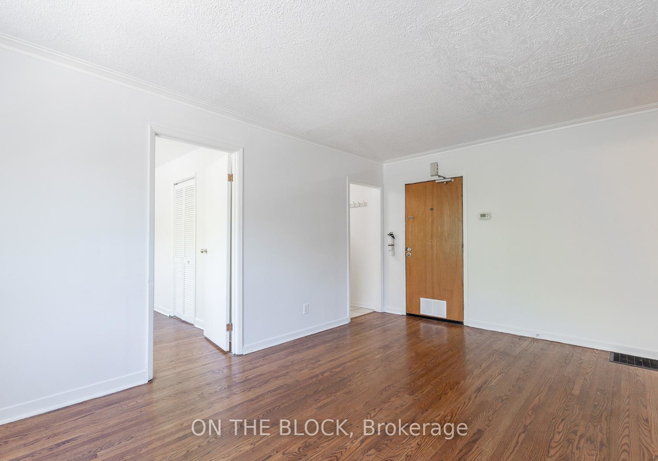 883-st-clair-avenue-w-toronto-ontario-c13233076
