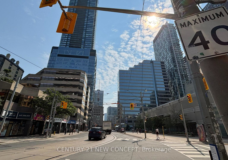 280-dundas-street-w-toronto-ontario-c13233142