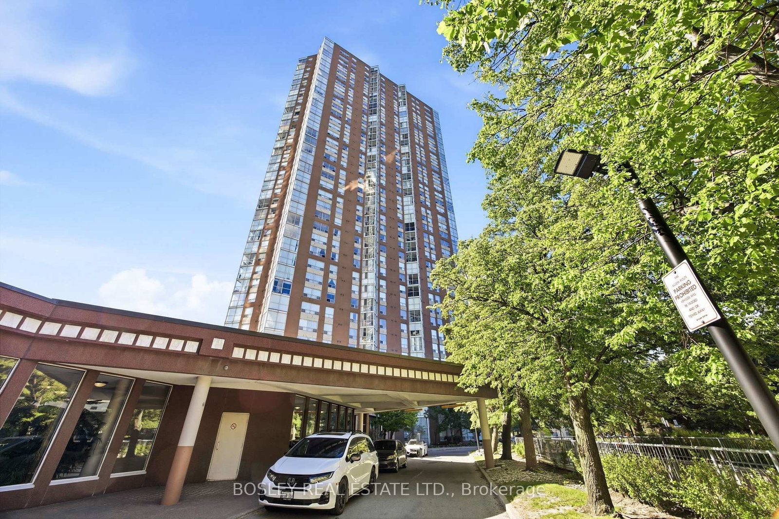 5-concorde-place-north-york-ontario-c13233238