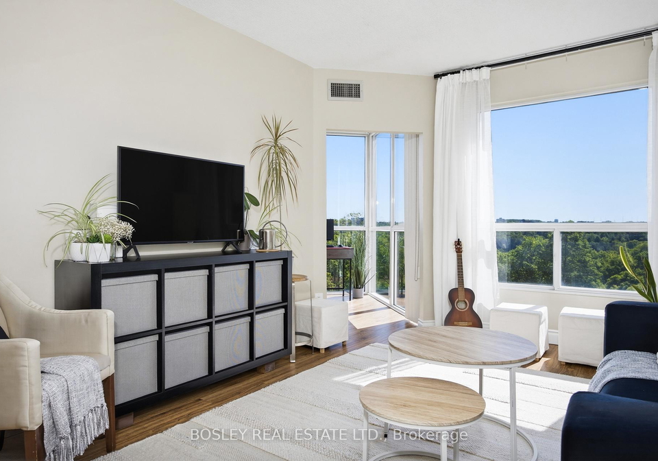 5-concorde-place-north-york-ontario-c13233238