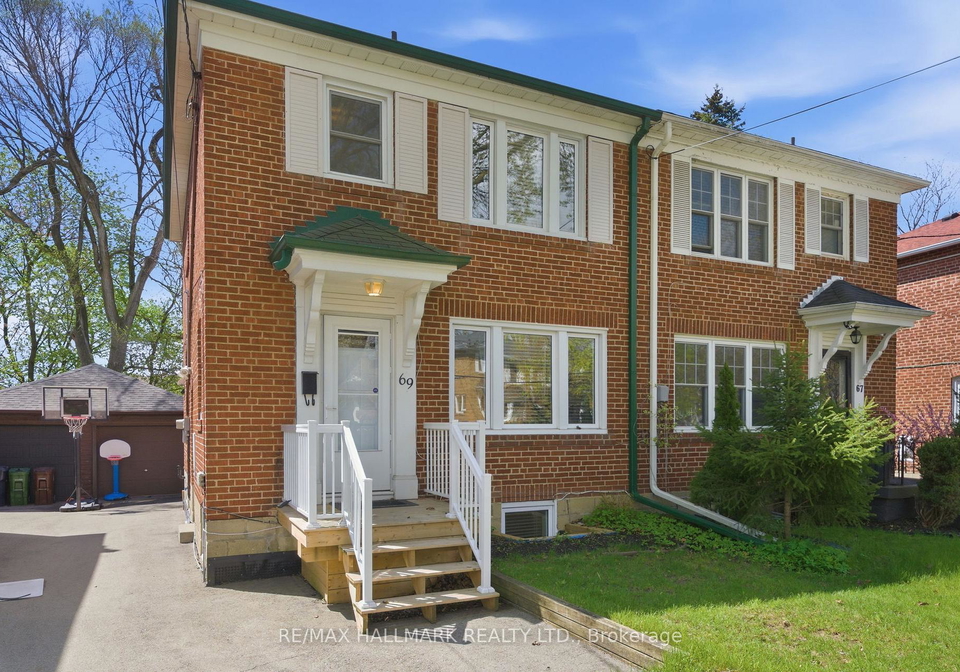 69-thursfield-crescent-east-york-ontario-c13233254