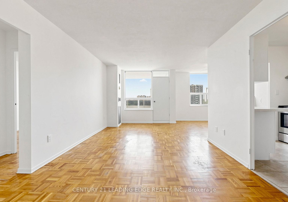 20-edgecliff-golfway-east-york-ontario-c13233380