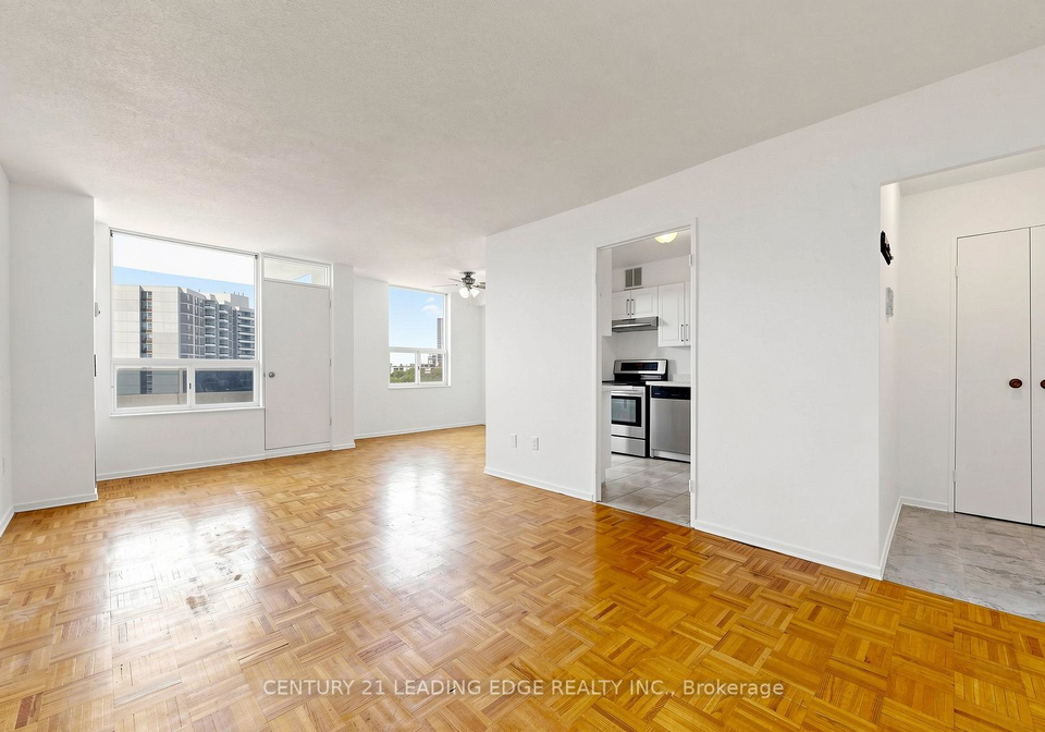 20-edgecliff-golfway-east-york-ontario-c13233380