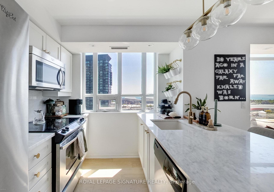 125-western-battery-road-toronto-ontario-c13233582