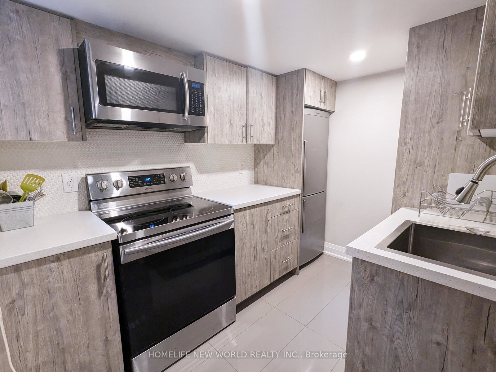 276-montrose-avenue-toronto-ontario-c13233672