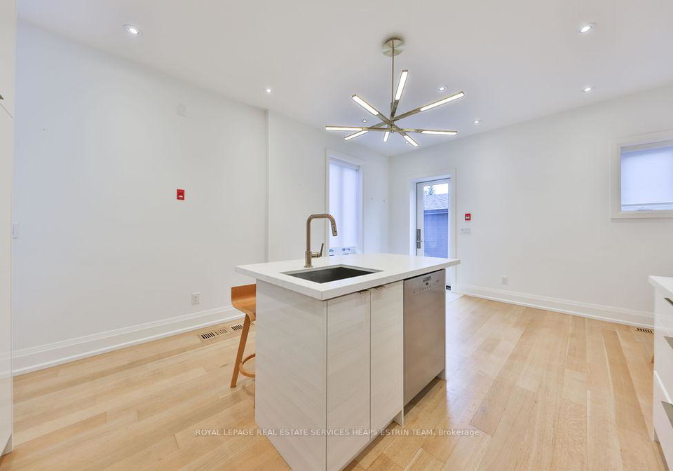 234-brock-avenue-toronto-ontario-c13233734