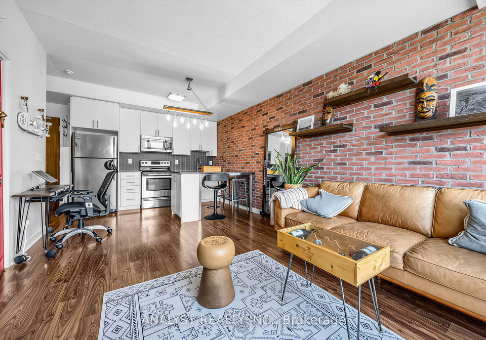 260-sackville-street-toronto-ontario-c13233962
