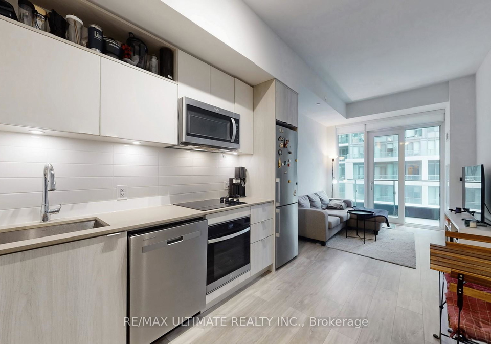 135-lower-sherbourne-street-toronto-ontario-c13234036