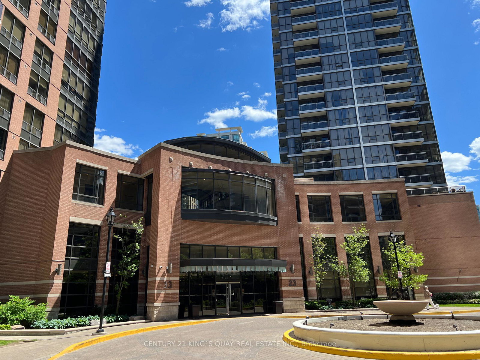 33-sheppard-avenue-e-north-york-ontario-c13234088