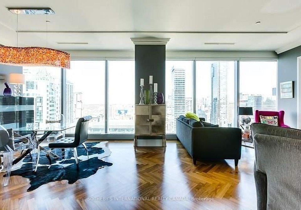 183-wellington-street-w-toronto-ontario-c13234114