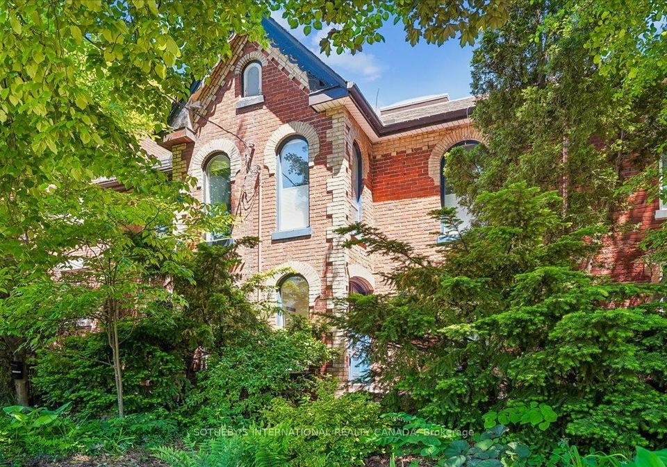 9-rose-avenue-toronto-ontario-c13234280
