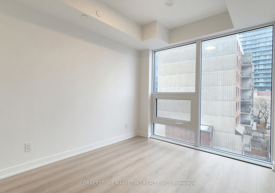 100-queen-street-e-toronto-ontario-c13234624