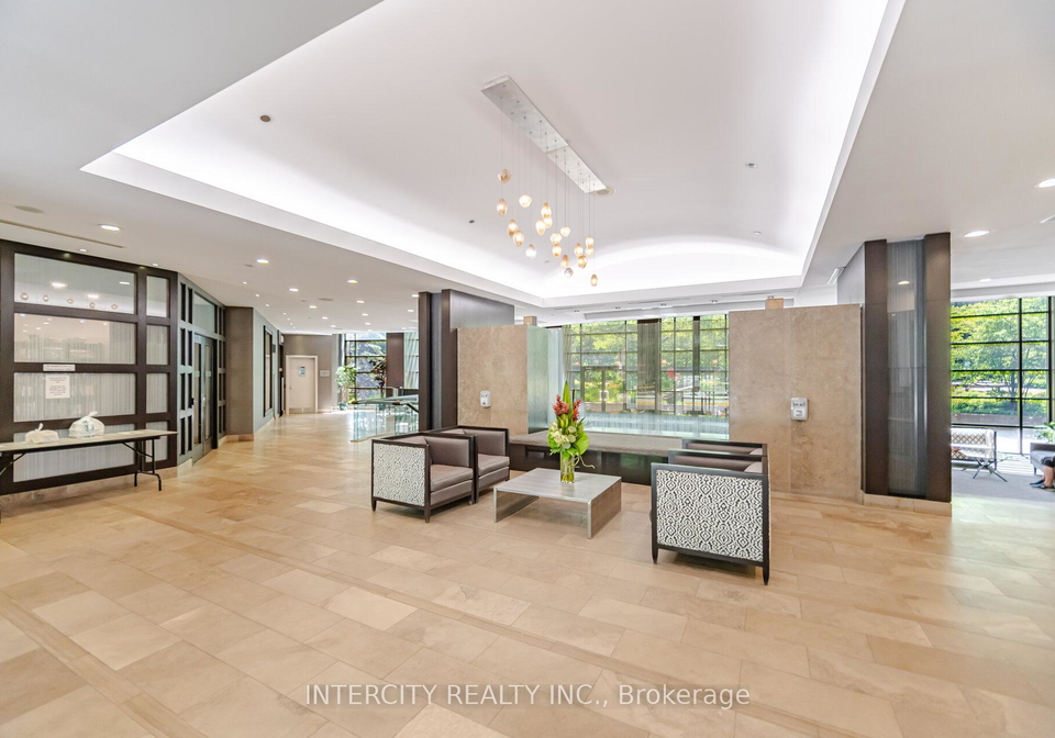 23-sheppard-avenue-e-north-york-ontario-c13234776