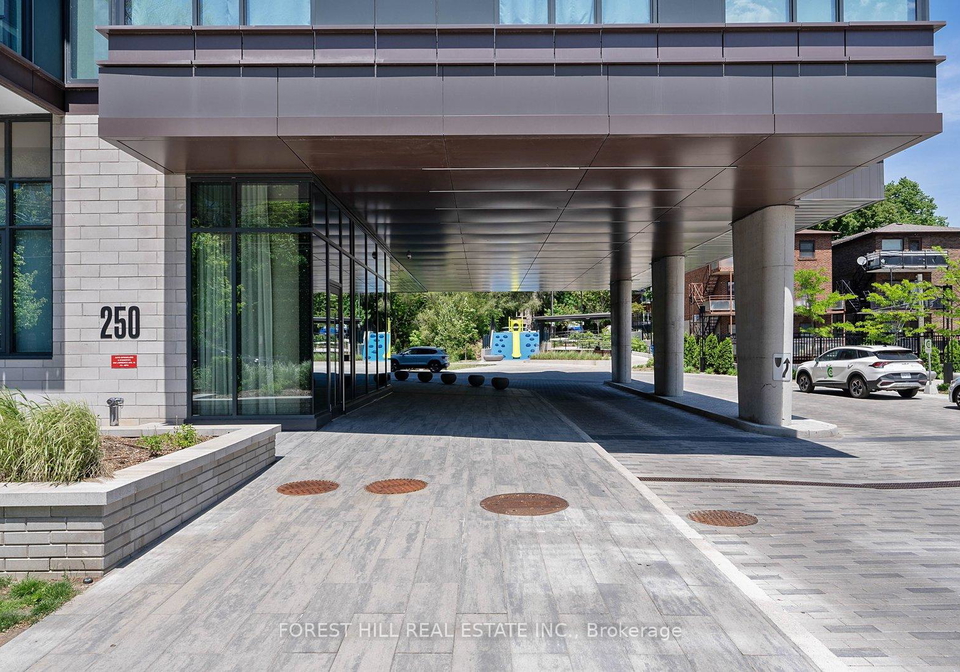 250-lawrence-avenue-w-toronto-ontario-c13234872