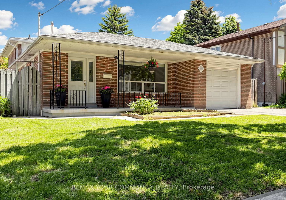23-lesgay-crescent-north-york-ontario-c13235062