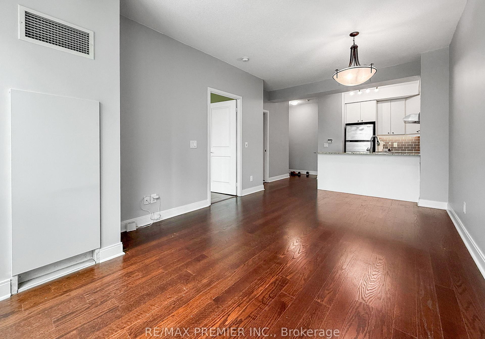 1-scott-street-toronto-ontario-c13235296