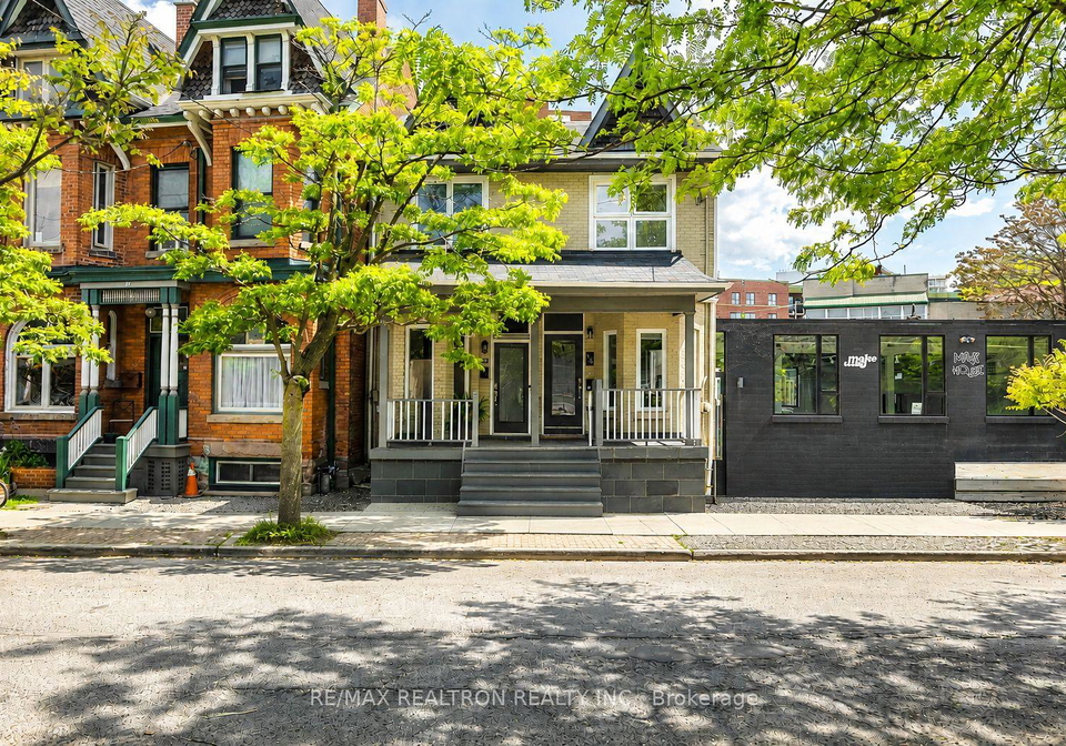 93-walnut-avenue-toronto-ontario-c13235432