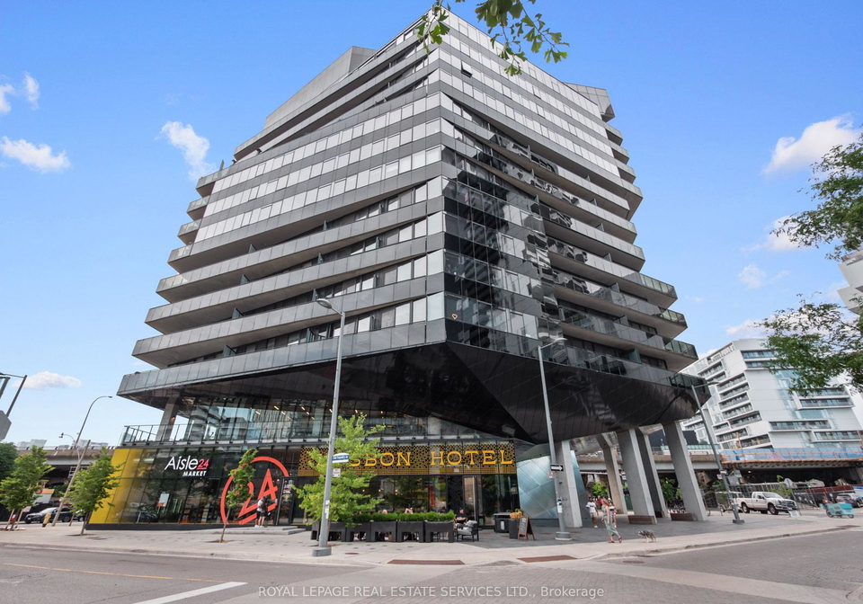 21-lawren-harris-square-toronto-ontario-c13235550