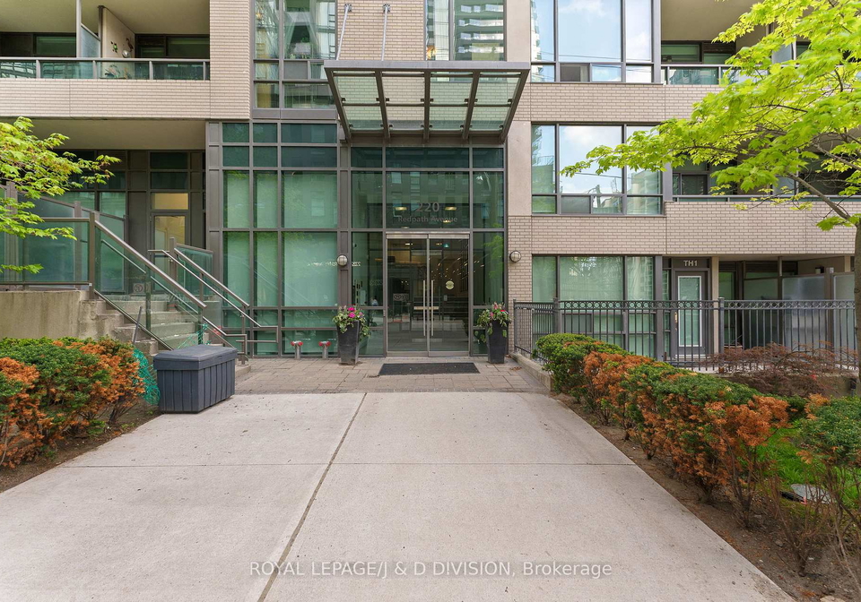 220-redpath-avenue-toronto-ontario-c13235554