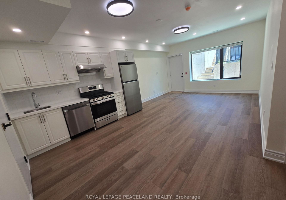 558-spadina-crescent-toronto-ontario-c13235662