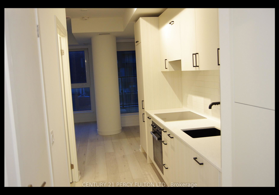 5-quarrington-lane-north-york-ontario-c13235702