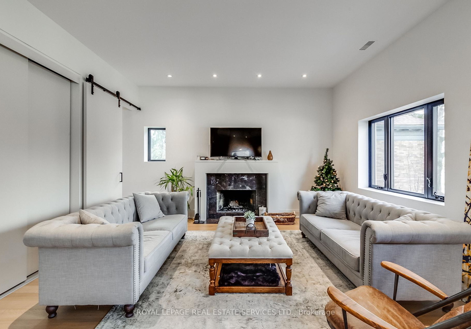 128-hudson-drive-toronto-ontario-c13235798
