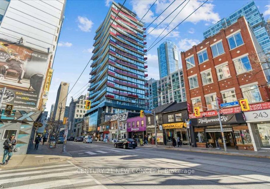 215-queen-street-w-toronto-ontario-c13235972