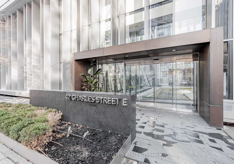 42-charles-street-toronto-ontario-c13235986