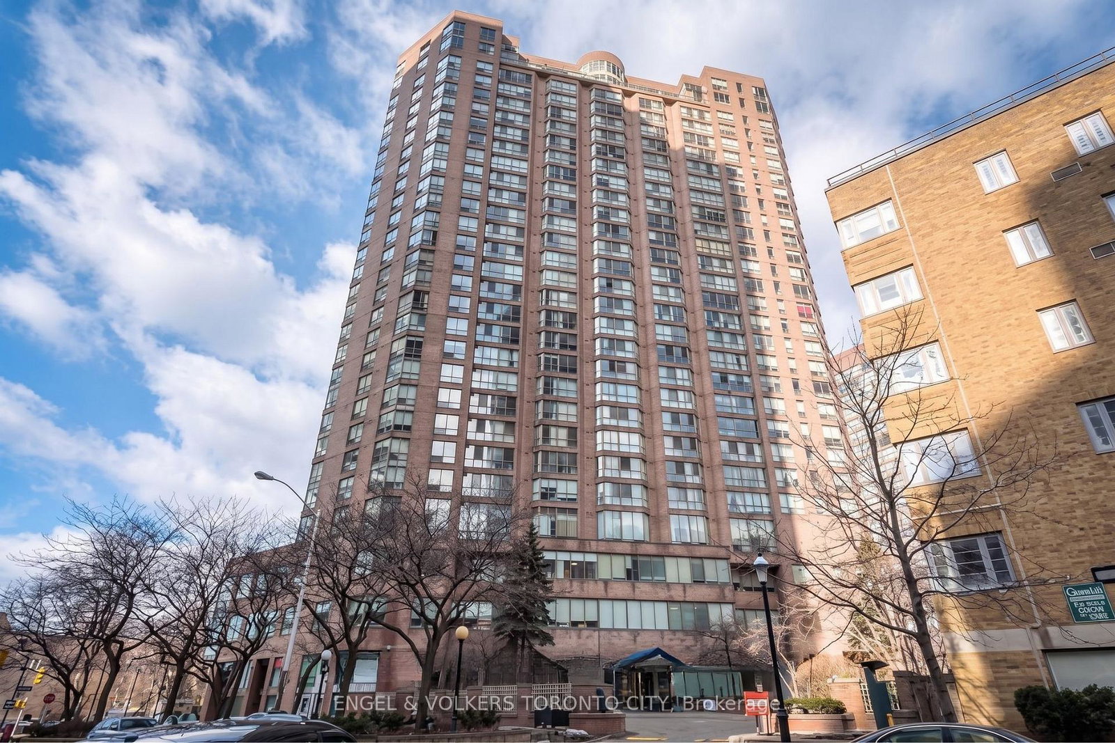 44-st-joseph-street-toronto-ontario-c13236134
