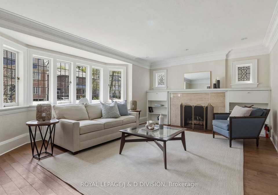 102-ridge-drive-toronto-ontario-c13236180
