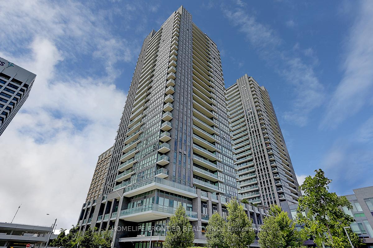 6-sonic-way-east-york-ontario-c13236262
