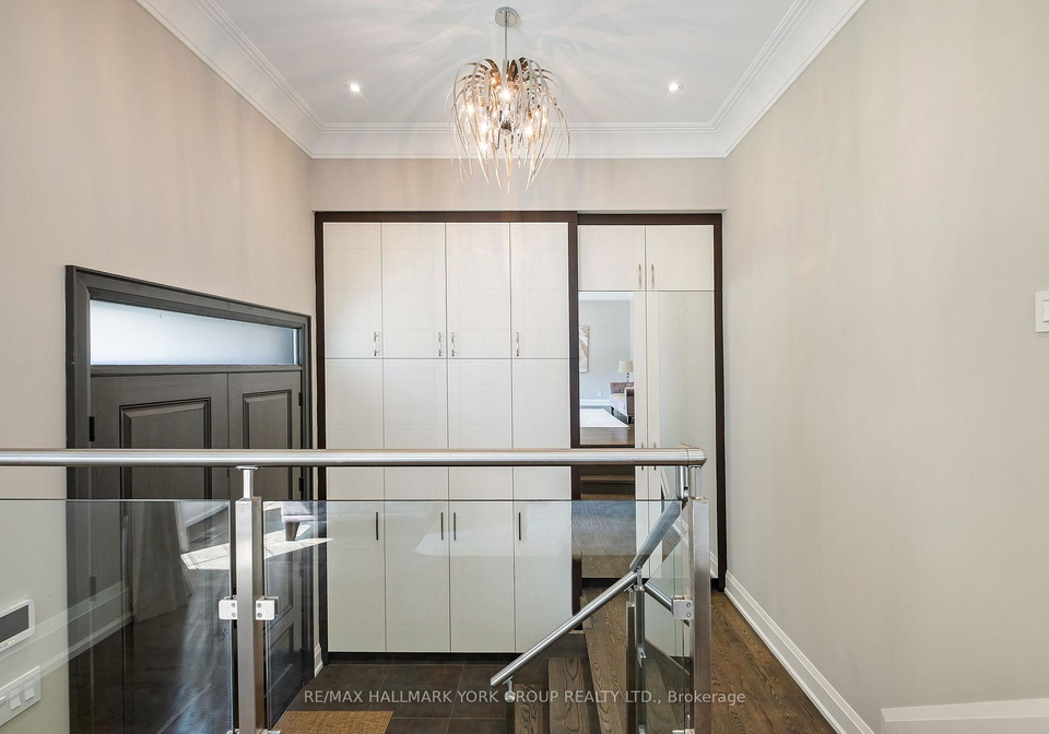 316-churchill-avenue-toronto-ontario-c13236342