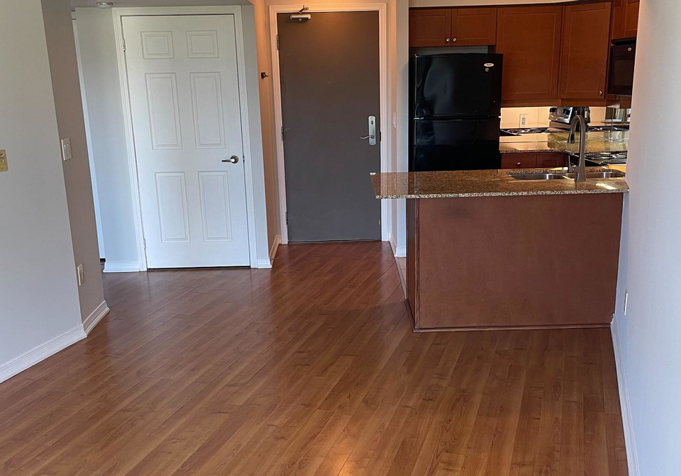 18-valley-woods-road-north-york-ontario-c13236428