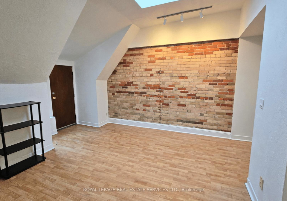 118-pembroke-street-toronto-ontario-c13236496