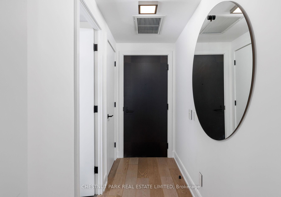 200-cumberland-street-toronto-ontario-c13236502