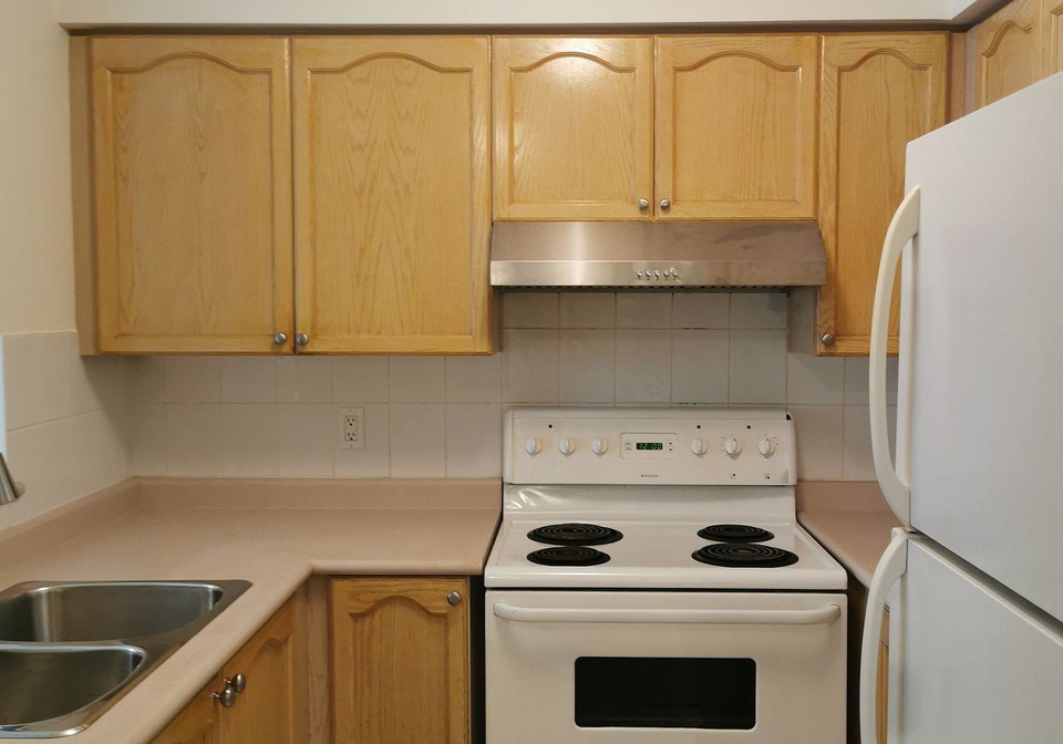35-finch-avenue-e-north-york-ontario-c13236874