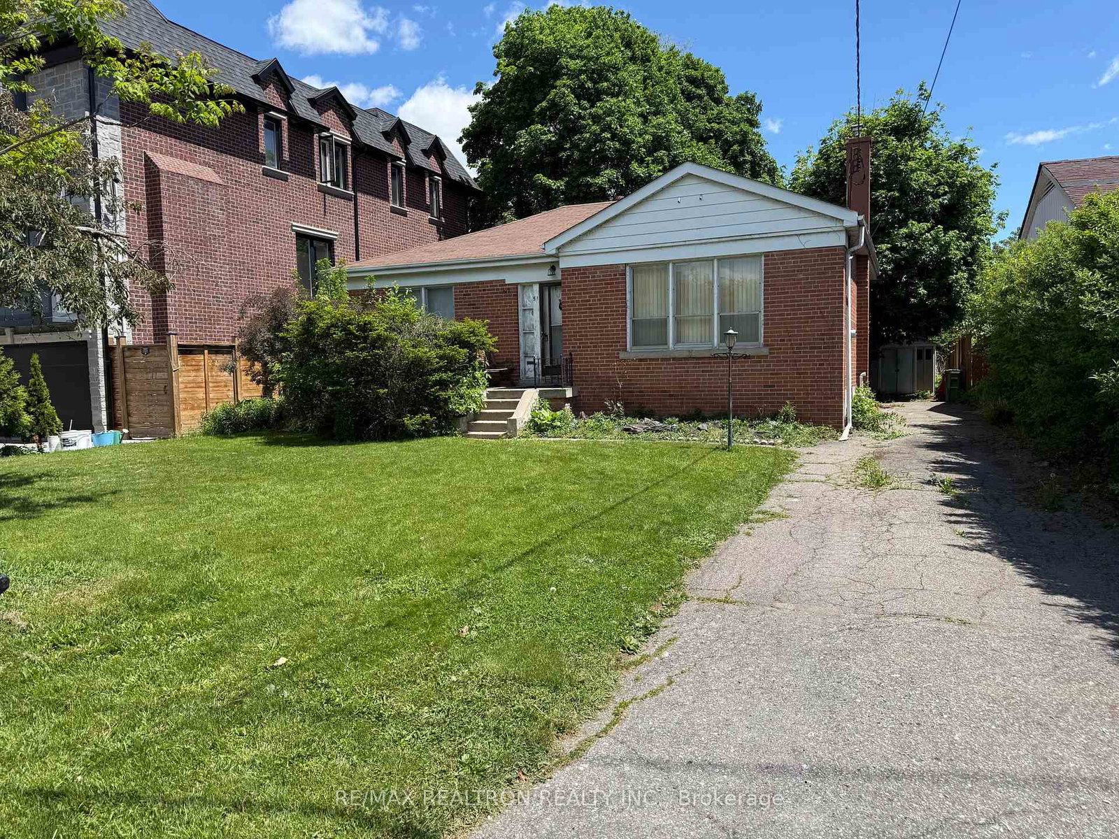 51-carney-road-toronto-ontario-c13236974