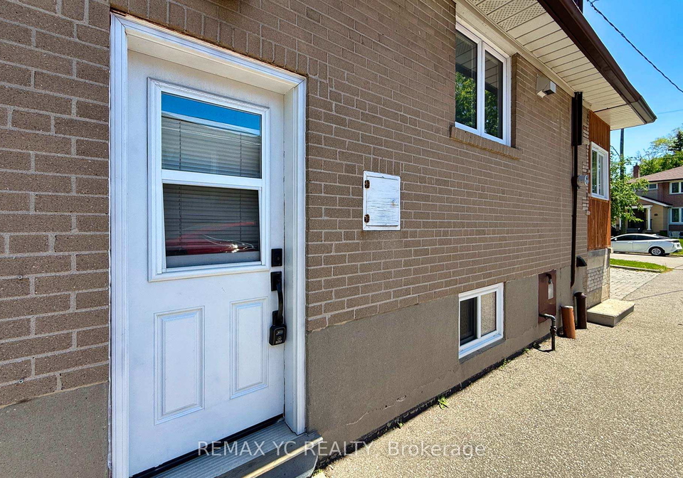 34-tulane-crescent-north-york-ontario-c13237082