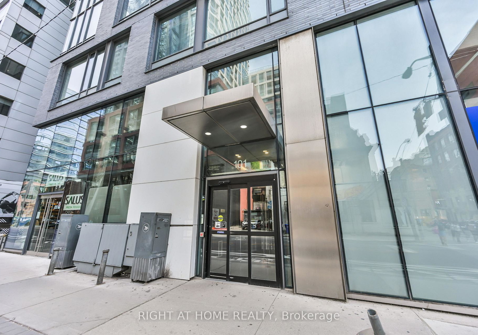 101-peter-street-w-toronto-ontario-c13237160