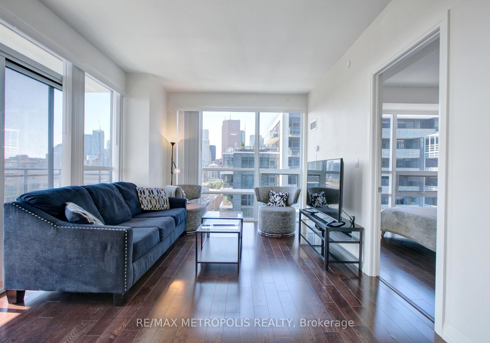 460-adelaide-street-e-toronto-ontario-c13237164