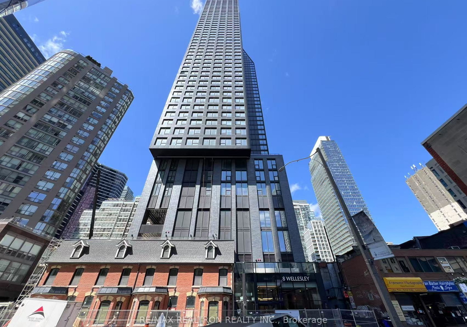 8-wellesley-street-w-toronto-ontario-c13237168